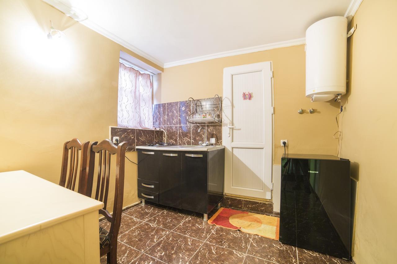 Guest House Khatuna Bordjomi Extérieur photo