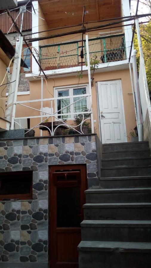 Guest House Khatuna Bordjomi Extérieur photo
